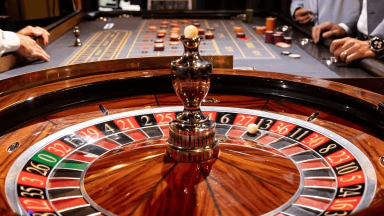 Pay table and game guide for Adventures Beyond Wonderland slot game